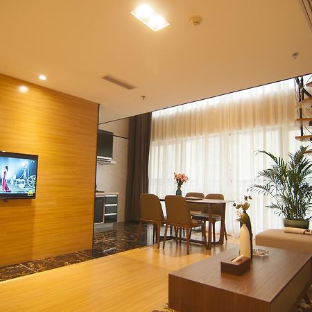 Home Plus Suite Hotel And Apartment Wu-chan Exteriér fotografie