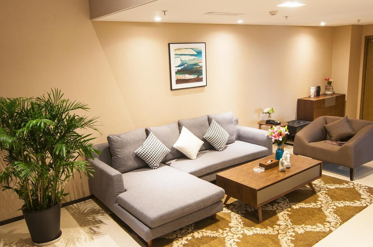 Home Plus Suite Hotel And Apartment Wu-chan Exteriér fotografie